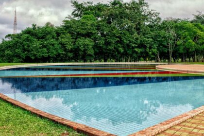 12 Creative Ways to Transform Your Yard with Pool Landscaping