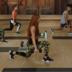 Walking Lunge: Instructions, Tips, Benefits
